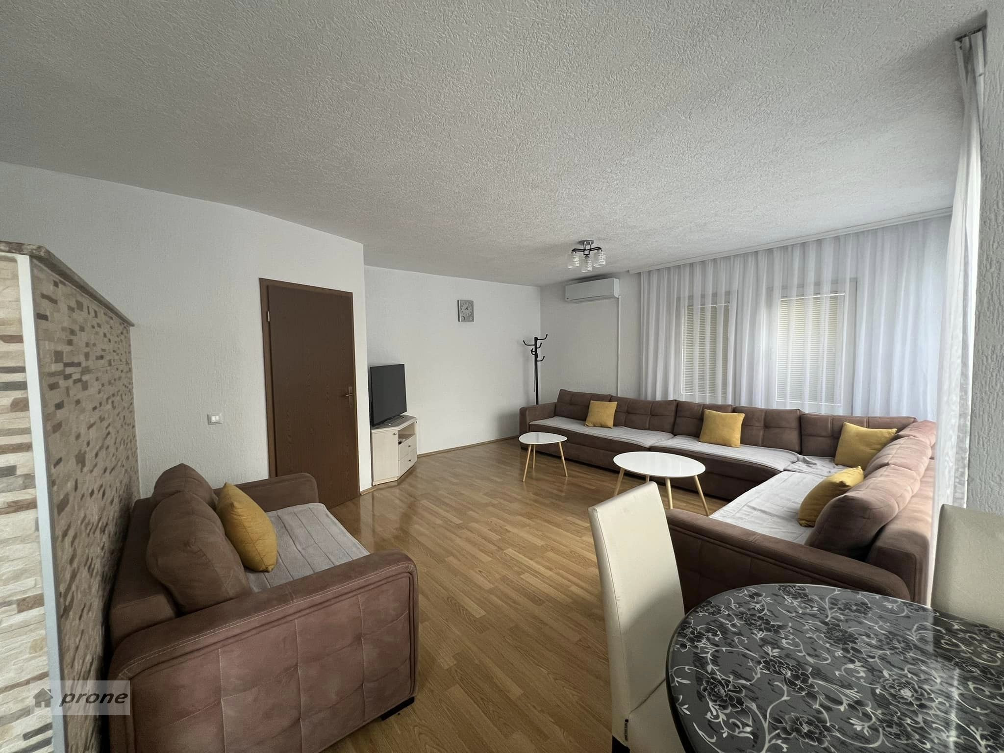 Shitet Shtepia – Prishtine