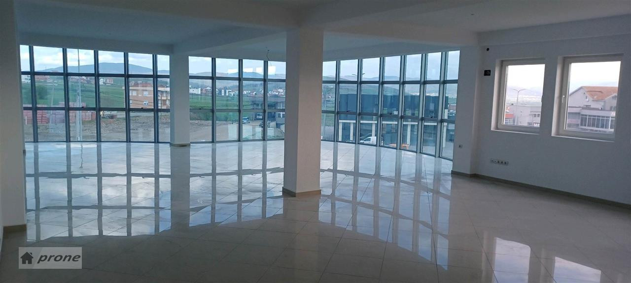 OBJEKTI JEPET ME QERA